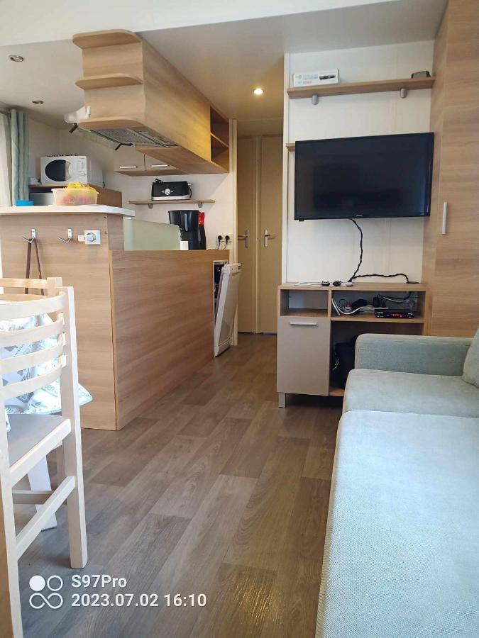 Mobil-Home 6/8 Personnes Au Domaine De Kerlann, Pont-Aven Exterior foto